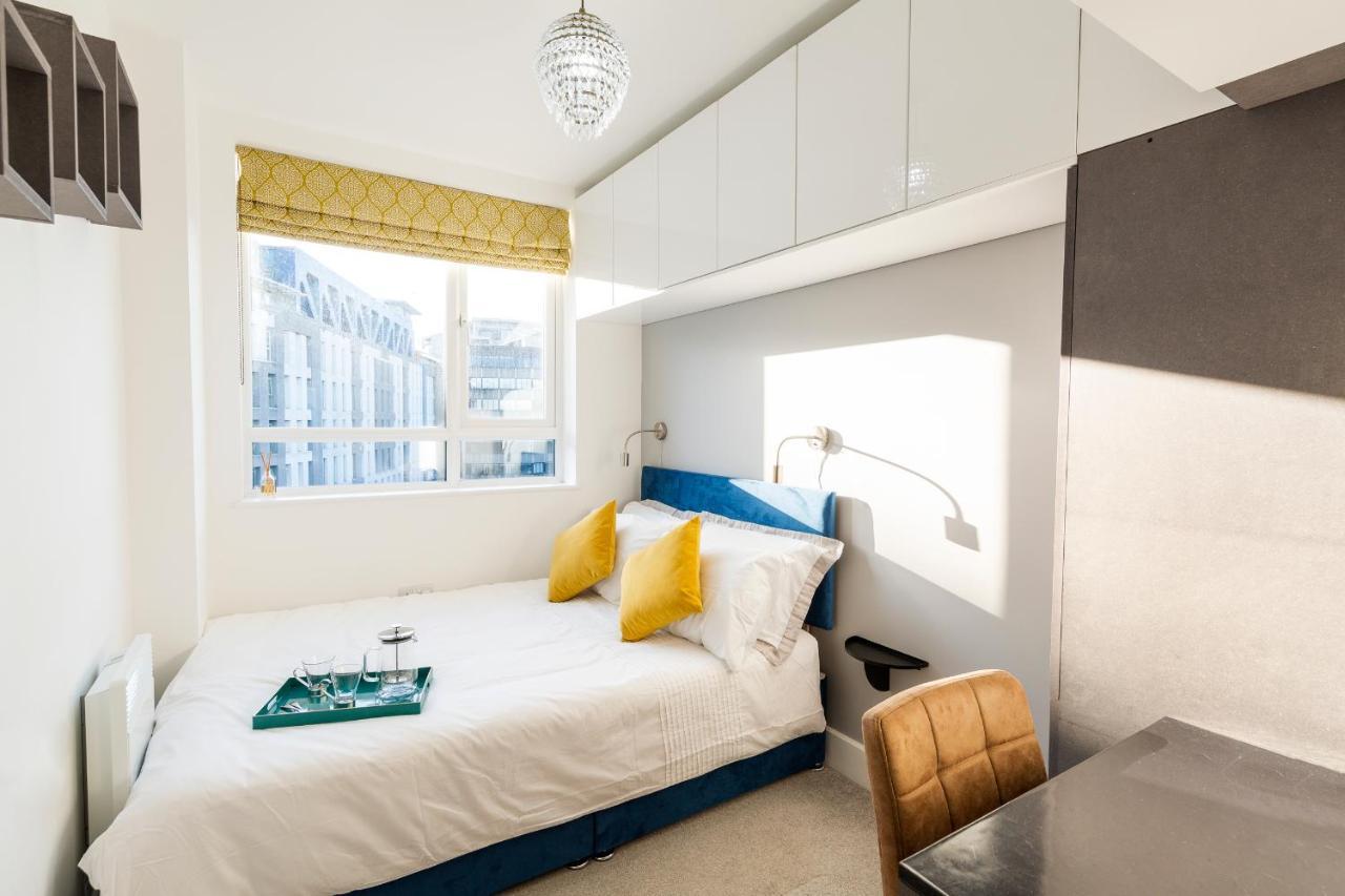 City Centre - Free Parking - Stylish 2 Bedroom Apartment Bristol Bagian luar foto
